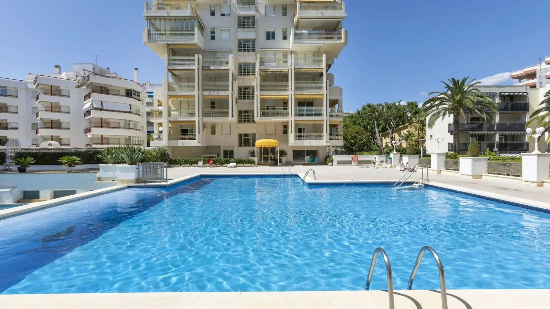 Apartment Novelty-4 By Interhome Salou