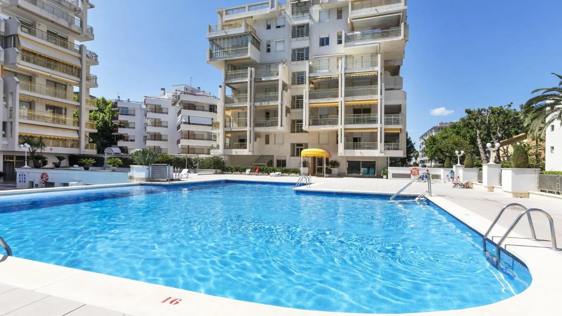 Apartment Novelty-4 By Interhome Salou